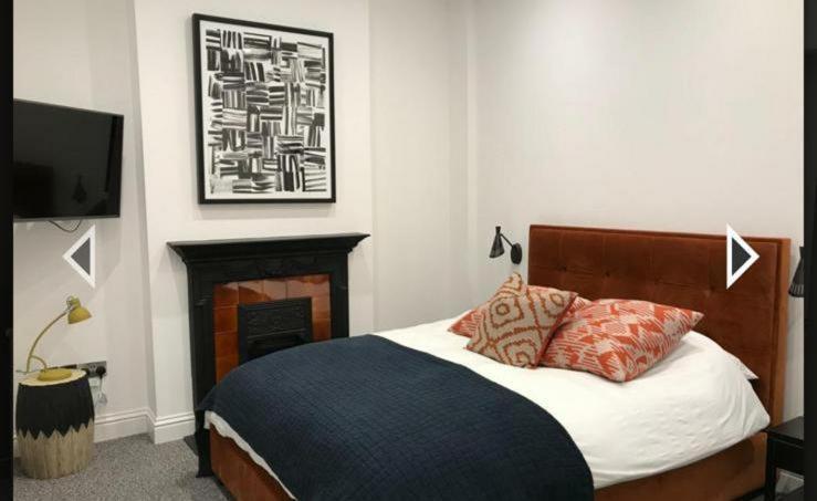 Stylish Home In Streatham. Лондон Экстерьер фото