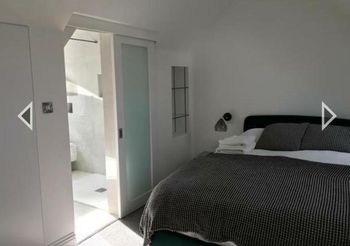 Stylish Home In Streatham. Лондон Экстерьер фото
