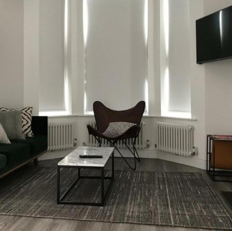 Stylish Home In Streatham. Лондон Экстерьер фото